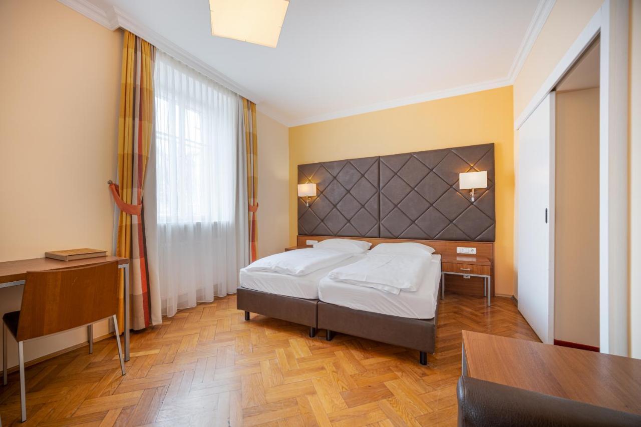 Villa Ceconi By Das Gruene Hotel Zur Post - 100% Bio Salzburg Ngoại thất bức ảnh